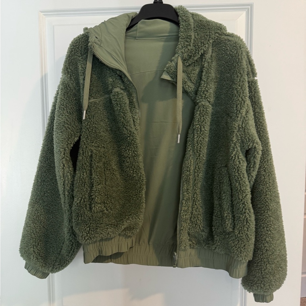 Lululemon reversible hooded fleece jacket